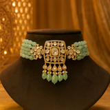 "925 Sterling Silver Necklace – Emerald Green Cubic Zirconia Pendant for Women"