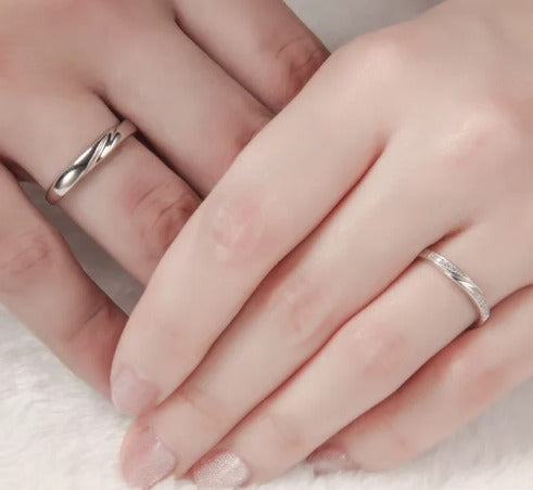 925 sterling  Silver Couple Rings – Crisscross & Crystal Detail Design
