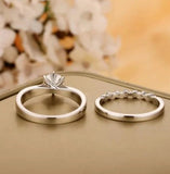 💍 Classic Sparkle Bridal Ring Set in Gold